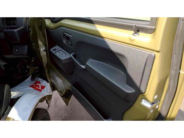 ハイゼットトラック ジャンボエクストラ 4WD CVT 衝突被害軽減システム クリアランスソナー スマートキー アイドリングストップ 電動格納ミラー ESC エアコン 運転席エアバッグ(5枚目)