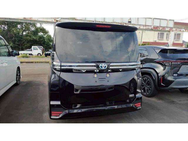 ヴォクシー ハイブリッドS-Z ETC バックカメラ ナビ TV オートクルーズコントロール レーンアシスト 衝突被害軽減システム 両側スライドドア オートマチックハイビーム LEDヘッドランプ スマートキー 電動格納ミラー(15枚目)