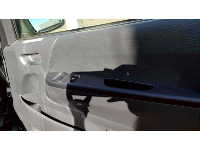 ハイエースバン ＤＸ　ＧＬパッケージ　ドライブレコーダー　ＥＴＣ　ＴＶ　両側スライドドア　電動格納ミラー　ＡＴ　エアコン　パワーステアリング　パワーウィンドウ　運転席エアバッグ　助手席エアバッグ　ＣＤ　Ｂｌｕｅｔｏｏｔｈ（12枚目）