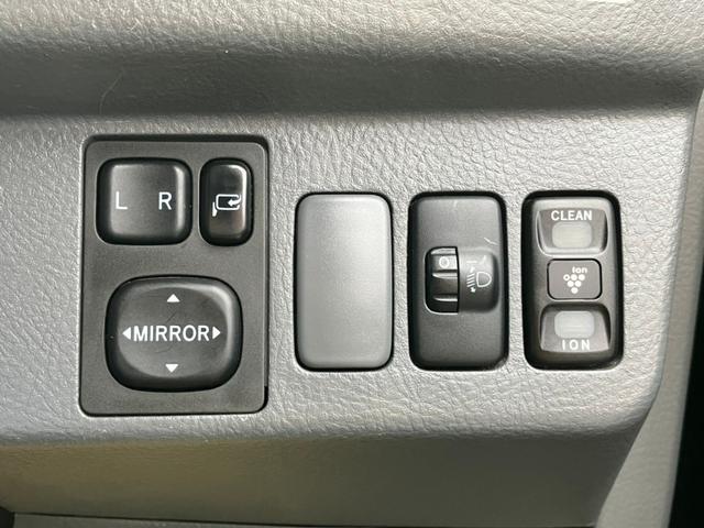 X 禁煙車 タイミングベルト交換済み 社外アルミホイール プラズマクラスターオートエアコン ベンチシート CD純正 キーレス UVカット/プライバシーガラス セキュリティ純正 車検2年整備(8枚目)