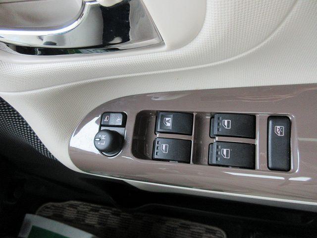 Gメイクアップ SAIII 4WD 全国3年/車両本体価格/走行無制限保証 衝突被害軽減ブレーキ 誤発進抑制前後 パワースライドドア左右 ナビ/フルセグtv/DVD再生/SD/bluetooht/バックモニター ETC LED(21枚目)