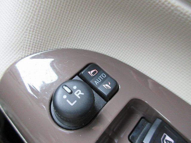 Gメイクアップ SAIII 4WD 全国3年/車両本体価格/走行無制限保証 衝突被害軽減ブレーキ 誤発進抑制前後 パワースライドドア左右 ナビ/フルセグtv/DVD再生/SD/bluetooht/バックモニター ETC LED(22枚目)
