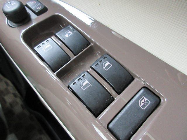 Gメイクアップ SAIII 4WD 全国3年/車両本体価格/走行無制限保証 衝突被害軽減ブレーキ 誤発進抑制前後 パワースライドドア左右 ナビ/フルセグtv/DVD再生/SD/bluetooht/バックモニター ETC LED(23枚目)