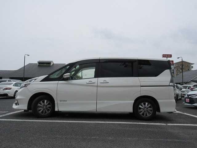 e-パワー ハイウェイスターV プロパイロット セーフティB 7人乗り 全国3年/車両本体価格/走行無制限保証/車検2年整備 衝突被害軽減ブレーキ 全方位モニター 9型ナビ純正/後席用フリップダウンモニター パワースライドドア左右(31枚目)
