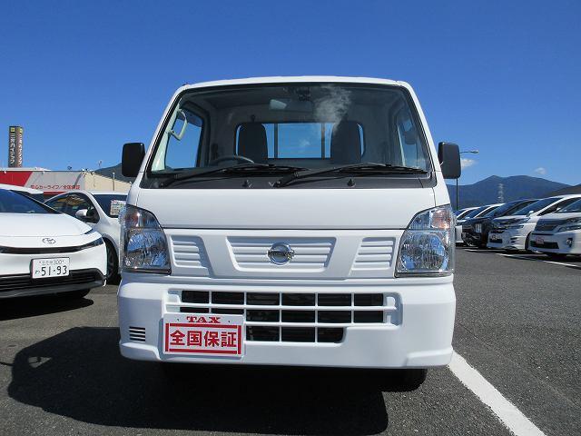 ＮＴ１００クリッパートラック ＤＸ　５速ミッション車　エアコン／パワステ　新車メーカー保証継承／車検２年整備　ローン月々９．７００キントウ　ドライブレコーダー　ＣＤ　三方開　荷台ラバーマット　リアゲートチェーン　ラバーフロアマット（19枚目）