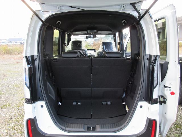 Ｎ－ＢＯＸカスタム ターボコーディネートスタイル　ホンダセンシング　現行モデル　届出済み未使用　純正９型ナビ／フルセグＴＶ／ＤＶＤ再生／Ｂｌｕｅｔｏｏｔｈ／バックモニター　純正ドライブレコーダー　両側パワースライドドア　シートヒーター　ＬＥＤライト（18枚目）
