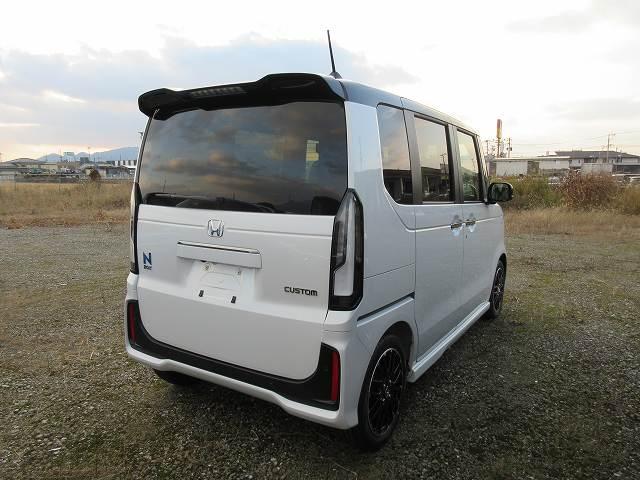 Ｎ－ＢＯＸカスタム ターボコーディネートスタイル　ホンダセンシング　現行モデル　届出済み未使用　純正９型ナビ／フルセグＴＶ／ＤＶＤ再生／Ｂｌｕｅｔｏｏｔｈ／バックモニター　純正ドライブレコーダー　両側パワースライドドア　シートヒーター　ＬＥＤライト（22枚目）