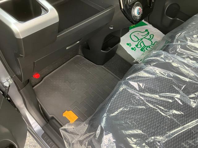 ウェイク ＬリミテッドＳＡＩＩＩ　全国走行無制限保証　衝突被害軽減ブレーキ　全方位モニター　純正前後ドライブレコーダー　純正後席用フリップダウンモニター　純正ナビ／Ｂｌｕｅｔｏｏｔｈ　両側パワースライドドア　ＬＥＤオートライト（28枚目）