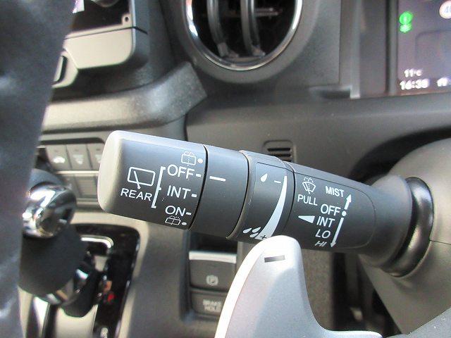 Ｎ－ＢＯＸカスタム ターボコーディネートスタイル　新車メーカー保証継承　オーデイオシステム／パワーアンプ／４スピーカー　前後ドライブレコーダー　純正９型ナビ／フルセグＴＶ／ＤＶＤ再生／ＣＤ／Ｂｌｕｅｔｏｏｔｈ　バックカメラ　ＥＴＣ　シートヒーター（9枚目）