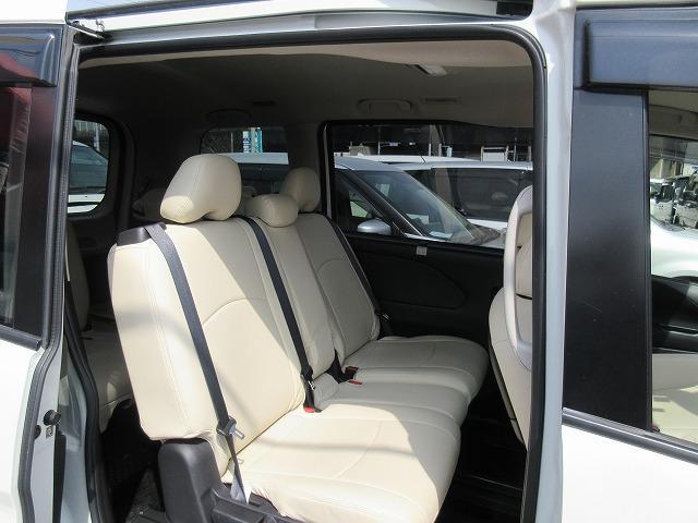 セレナ ハイウェイスター　Ｖセレクション　プロパイロット　全国走行無制限保証／車検２年整備　衝突被害軽減ブレーキ　全方位モニター　デジタルインナーミラー　８型ナビ／フルセグＴＶ／ＤＶＤ再生／ＣＤ録音／Ｂｌｕｅｔｏｏｔｈ　ＬＥＤライト（21枚目）