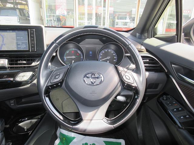 Ｃ－ＨＲ Ｇ　セーフティセンス　モデリスタ　全国走行無制限保証　ＬＥＤオートライト／フォグ　純正１８インチアルミ　純正ナビ／フルセグＴＶ／ＤＶＤ再生／ＣＤ録音　バックモニター　ＥＴＣ　シートヒーター（6枚目）