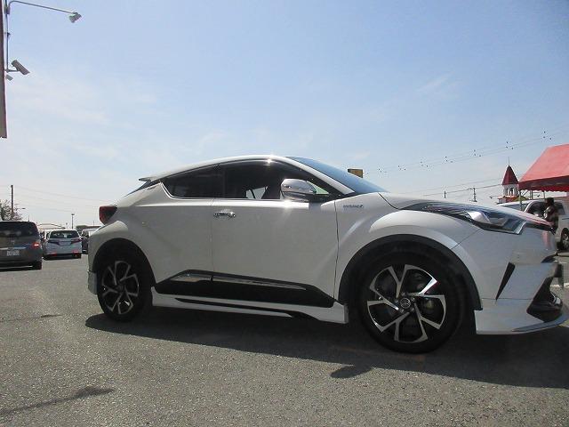 Ｃ－ＨＲ Ｇ　セーフティセンス　モデリスタ　全国走行無制限保証　ＬＥＤオートライト／フォグ　純正１８インチアルミ　純正ナビ／フルセグＴＶ／ＤＶＤ再生／ＣＤ録音　バックモニター　ＥＴＣ　シートヒーター（29枚目）