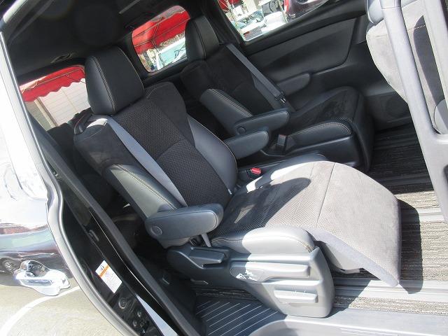 アルファード ２．５Ｓ　タイプゴールドＩＩ　７人乗り　パワーバックドア　新車メーカー保証継承／車検２年整備　後席用１２．１型フリップダウンモニター　純正９型ディスプレイオーデイオ／フルセグＴＶ／ＤＶＤ再生／ＣＤ／Ｂｌｕｅｔｏｏｔｈ　ＥＴＣ（22枚目）