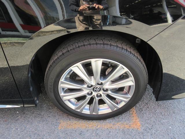 アルファード ２．５Ｓ　タイプゴールドＩＩ　７人乗り　パワーバックドア　新車メーカー保証継承／車検２年整備　後席用１２．１型フリップダウンモニター　純正９型ディスプレイオーデイオ／フルセグＴＶ／ＤＶＤ再生／ＣＤ／Ｂｌｕｅｔｏｏｔｈ　ＥＴＣ（30枚目）