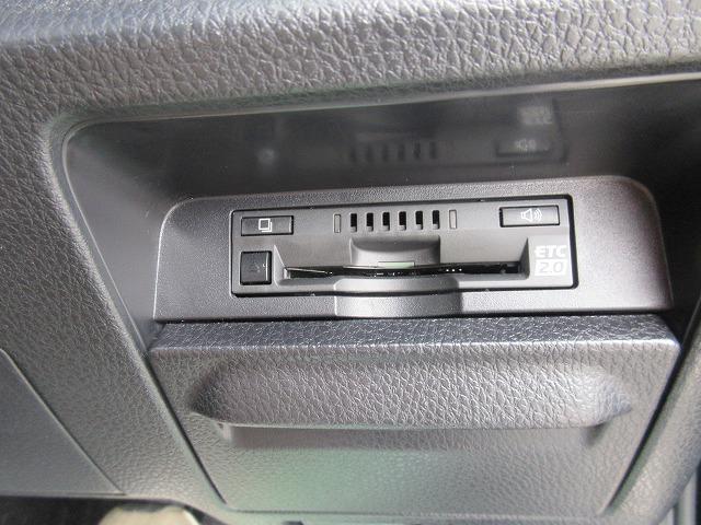ヴォクシー ＺＳ　煌ＩＩ　７人乗り　純正後席用１２．１型フリップダウンモニター　純正１０型ナビ／フルセグＴＶ／ＤＶＤ再生／ＣＤ録音／Ｂｌｕｅｔｏｏｔｈ／バックモニター　２．０ＥＴＣ　両側パワースライドドア　ＬＥＤオートライト（8枚目）