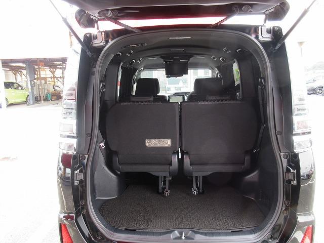 ヴォクシー ＺＳ　煌ＩＩ　７人乗り　純正後席用１２．１型フリップダウンモニター　純正１０型ナビ／フルセグＴＶ／ＤＶＤ再生／ＣＤ録音／Ｂｌｕｅｔｏｏｔｈ／バックモニター　２．０ＥＴＣ　両側パワースライドドア　ＬＥＤオートライト（21枚目）