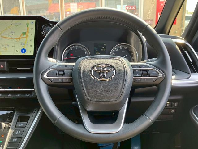 ヴォクシー Ｓ－Ｇ　７人乗り　禁煙車　衝突被害軽減ブレーキ　純正１０．５型ディスプレイオーデイオ／フルセグＴＶ／Ｂｌｕｅｔｏｏｔｈ／バックモニター　２．０ＥＴＣ　ＬＥＤオートライト　パワースライドドア　純正１６アルミ（11枚目）