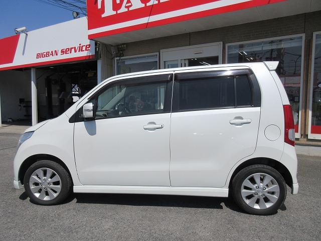 ＡＺワゴン ＸＳスペシャル　タイミングチェーン　ワンオーナー／禁煙車　全国２年／走行無制限保証　車検２年整備　純正フルエアロ／リアスポイラー／アルミ　オートエアコン　純正ＣＤ　ＥＴＣ　プッシュスタート　ベンチシート（19枚目）