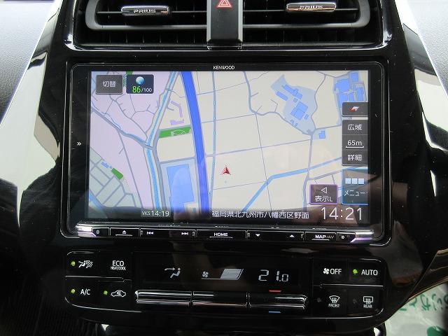プリウス Ｓツーリングセレクション　後期型　ＴＲＤエアロダイナミックスタイル　純正ブラックアルミ　黒革調シート　セーフティセンス　全国走行無制限保証／車検２年整備　ドライブレコーダー　ＬＥＤオートライト／フォグランプ　９型ナビ（5枚目）