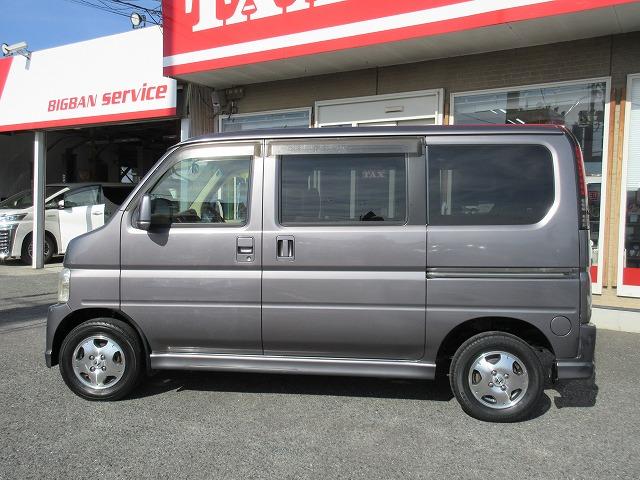 バモス Ｌ　５速ミッション車　車検２年整備　両側スライドドア　純正アルミ　プライバシーガラス　ＡＢＳ　エアコン　パワステ　パワーウインドウ　フロアマット　ドアバイザー（16枚目）