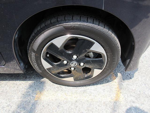ルークス ハイウェイスター　Ｘ　新車メーカー保証継承　衝突被害軽減ブレーキ　全方位モニター　純正９型ナビ／フルセグＴＶ／ＤＶＤ再生／ＣＤ録音／Ｂｌｕｅｔｏｏｔｈ　ＥＴＣ　ＬＥＤオートライト／フォグランプ　シーリングファン　自動ドア（24枚目）
