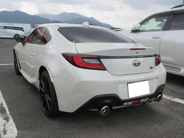 GR86 RZ 6速ミッション車 走行3.580キロ アイサイトコアテクノロジー ワンオーナー/禁煙車 シートヒーター ハーフレザーシート 9型ナビ/フルセグTV/DVD再生/Bluetooth/バックモニター(52枚目)