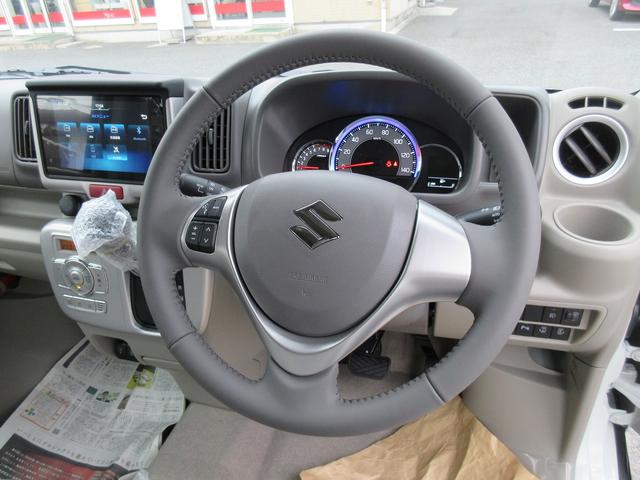 エブリイワゴン ＰＺターボスペシャル　ハイルーフ　届出済み未使用車　電動オートステップ　両側パワースライドドア　衝突被害軽減ブレーキ　パーキングセンサー　純正デイスプレイオーデイオ　バッグモニター　ＬＥＤオートライト　革巻きハンドル（4枚目）