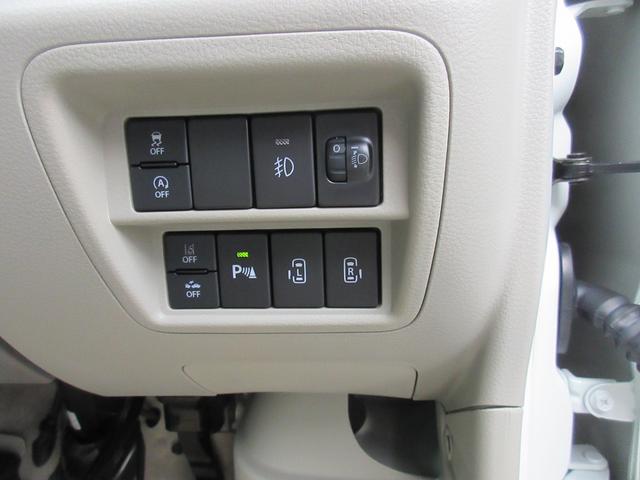 エブリイワゴン ＰＺターボスペシャル　ハイルーフ　届出済み未使用車　電動オートステップ　両側パワースライドドア　衝突被害軽減ブレーキ　パーキングセンサー　純正デイスプレイオーデイオ　バッグモニター　ＬＥＤオートライト　革巻きハンドル（6枚目）
