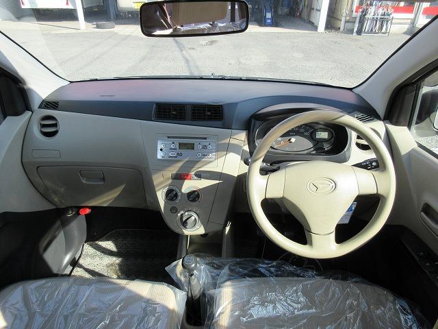 ミラ Xスペシャル 5速ミッション車 禁煙車 タイミングチェーン 純正CD フロアマット ドアバイザー マッドガード(2枚目)