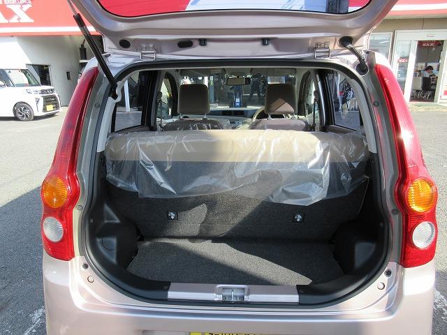 ミラ Xスペシャル 5速ミッション車 禁煙車 タイミングチェーン 純正CD フロアマット ドアバイザー マッドガード(13枚目)