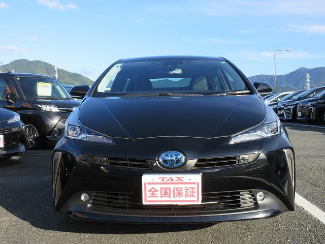 プリウス Ａプレミアム　ツーリングセレクション　トヨタセーフティセンス　禁煙車　新車メーカー保証継承　黒革エアー／パワーシート　全方位モニター　純正９型ナビ／フルセグＴＶ／ＤＶＤ再生／ＣＤ録音／Ｂｌｕｅｔｏｏｔｈ　ＬＥＤオートライト／フォグランプ（19枚目）