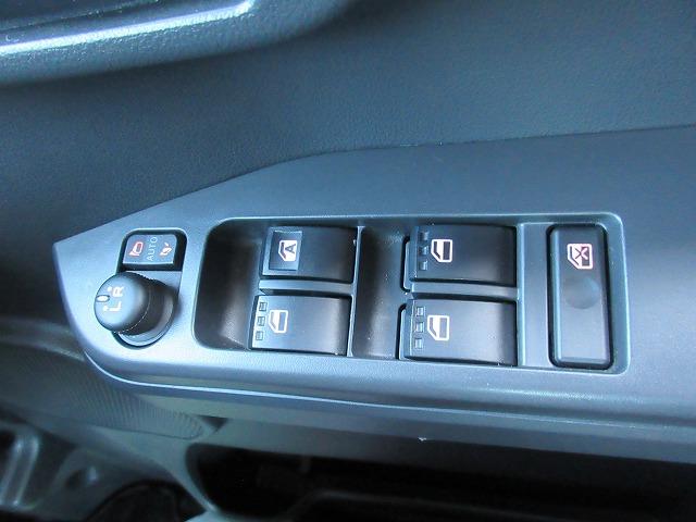 ピクシスメガ L SAIII 全国走行無制限保証/車検2年整備 衝突被害軽減ブレーキ 前後ドライブレコーダー 両側パワースライドドア LEDオートライト/フォグランプ 純正ナビ/フルセグTV/CD/Bluetooth/バックモニタ(13枚目)