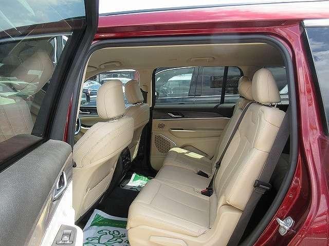 ジープ・グランドチェロキーL リミテッド 4WD 7人乗り ディーラー車 パワーバックドア レザーパワーシート シートヒーター ハンドルヒーター 全方位モニター 純正10.1型ナビ/フルセグTV/Bluetooth 2.0ETC LEDライト(22枚目)