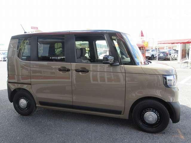 Ｎ－ＢＯＸジョイ ベースグレード　ホンダセンシング　届出済み未使用　９型ナビ／フルセグＴＶ／ＤＶＤ再生／ＣＤ／Ｂｌｕｅｔｏｏｔｈ／バックモニター　パワースライドドア　シートヒーター　ＬＥＤオートライト　電子パーキング　スマートキー（18枚目）