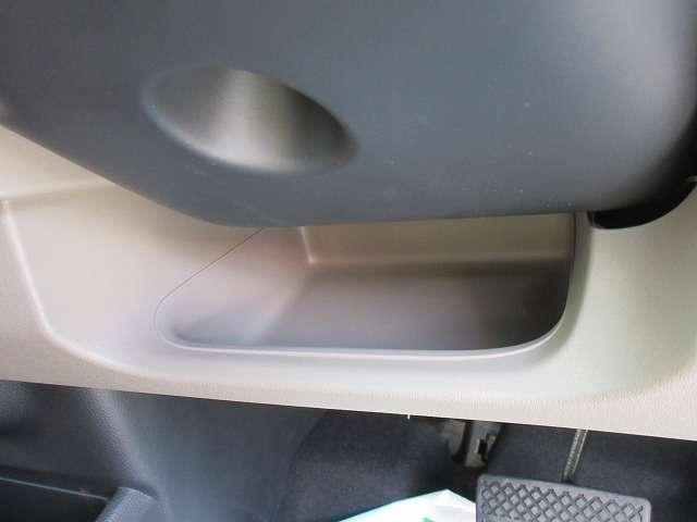 Ｎ－ＢＯＸジョイ ベースグレード　ホンダセンシング　届出済み未使用　９型ナビ／フルセグＴＶ／ＤＶＤ再生／ＣＤ／Ｂｌｕｅｔｏｏｔｈ／バックモニター　パワースライドドア　シートヒーター　ＬＥＤオートライト　電子パーキング　スマートキー（27枚目）