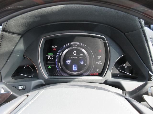 ＬＳ ＬＳ５００ｈ　エグゼクティブ　後期モデル　走行距離８．９８５キロ　サンルーフ　Ｌ－アニリン本革エアーシート　純正２０インチアルミ　リアエンターテインメント　マークレビンソン　後席オットマン／リラクゼーション　純正１２．３型ナビ（16枚目）