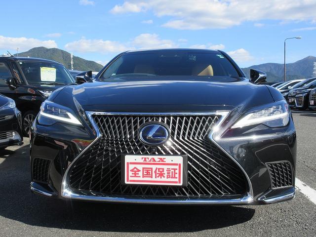 ＬＳ ＬＳ５００ｈ　エグゼクティブ　後期モデル　走行距離８．９８５キロ　サンルーフ　Ｌ－アニリン本革エアーシート　純正２０インチアルミ　リアエンターテインメント　マークレビンソン　後席オットマン／リラクゼーション　純正１２．３型ナビ（33枚目）