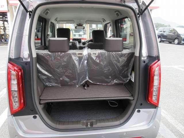 買取りに自信有り☆　オーディオやカーナビ・エアロパーツ・アルミ等オプションにもしっかり注目！！　お客様が大切に育てたお車ほど、どんどんプラス査定をしてまいります！　もちろん無料査定・現金即決！！