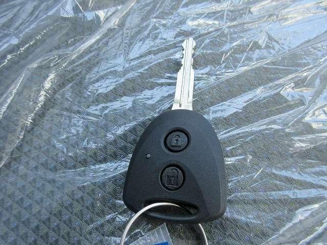 タウンエースバン 1.5GL 750Kg積 5人乗り 寒冷地仕様 登録済未使用車 衝突被害軽減ブレーキ 両側スライドドア 純正ナビ/地デジTV/Bluetooth 後席用ヒーター フロアマット/ドアバイザー付 キーレス(23枚目)