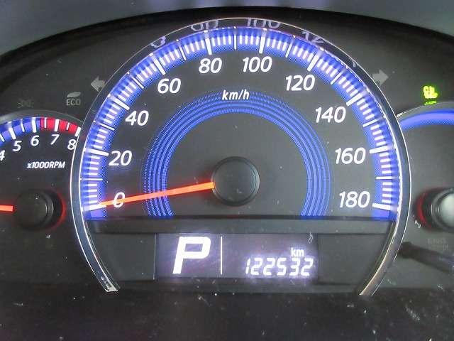 ソリオ ブラック＆ホワイトＩＩ　禁煙車　タイミングチェーン　ナビ／フルセグＴＶ／ＤＶＤ再生／ＣＤ録音／バックモニター　ＥＴＣ　パワースライドドア　プッシュスタート　スマートキー　純正フルエアロ／リアスポイラー／アルミ／フォグランプ（2枚目）