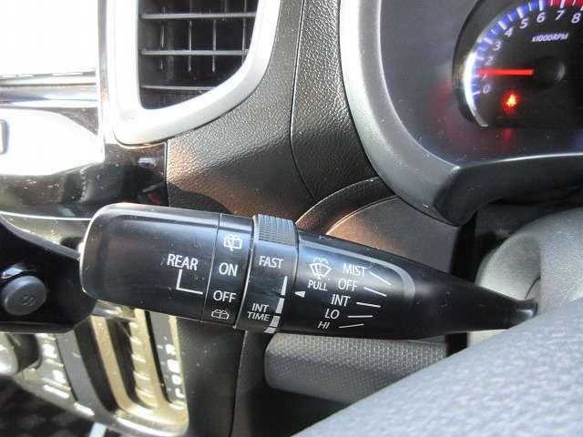 ソリオ ブラック＆ホワイトＩＩ　禁煙車　タイミングチェーン　ナビ／フルセグＴＶ／ＤＶＤ再生／ＣＤ録音／バックモニター　ＥＴＣ　パワースライドドア　プッシュスタート　スマートキー　純正フルエアロ／リアスポイラー／アルミ／フォグランプ（10枚目）