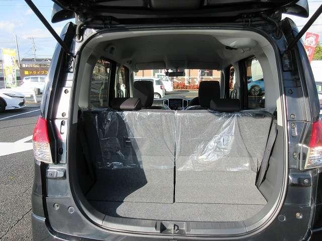 ソリオ ブラック＆ホワイトＩＩ　禁煙車　タイミングチェーン　ナビ／フルセグＴＶ／ＤＶＤ再生／ＣＤ録音／バックモニター　ＥＴＣ　パワースライドドア　プッシュスタート　スマートキー　純正フルエアロ／リアスポイラー／アルミ／フォグランプ（25枚目）