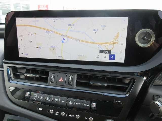ＥＳ ＥＳ３００ｈ　バージョンＬ　サンルーフ　黒本革パワーシート　全席シートヒーター　走行距離３．７８０キロ　純正２．３型ナビ　全方位モニター　ブラインドスポットモニター　前後ドライブレコーダー　ステアリングヒーター　禁煙車（3枚目）