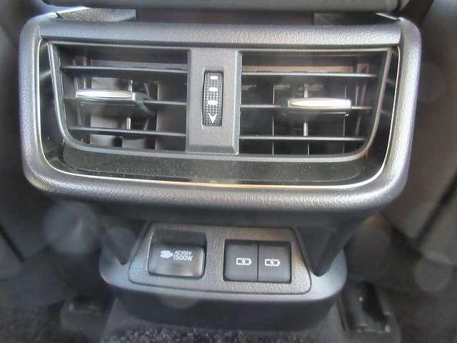 ＥＳ ＥＳ３００ｈ　バージョンＬ　サンルーフ　黒本革パワーシート　全席シートヒーター　走行距離３．７８０キロ　純正２．３型ナビ　全方位モニター　ブラインドスポットモニター　前後ドライブレコーダー　ステアリングヒーター　禁煙車（24枚目）