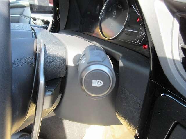 ＥＳ ＥＳ３００ｈ　バージョンＬ　サンルーフ　黒本革パワーシート　全席シートヒーター　走行距離３．７８０キロ　純正２．３型ナビ　全方位モニター　ブラインドスポットモニター　前後ドライブレコーダー　ステアリングヒーター　禁煙車（40枚目）