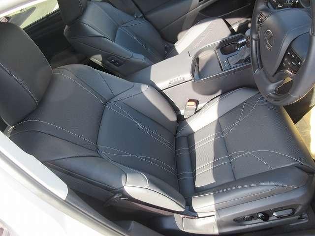 ＥＳ ＥＳ３００ｈ　バージョンＬ　サンルーフ　黒本革パワーシート　全席シートヒーター　走行距離３．７８０キロ　純正２．３型ナビ　全方位モニター　ブラインドスポットモニター　前後ドライブレコーダー　ステアリングヒーター　禁煙車（41枚目）