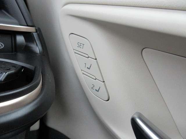 クラウンクロスオーバー Ｇアドバンスド・レザーパッケージ　トヨタセーフティセンス　本革エアーパワーシート　本革ハンドル／ステアリングヒーター　パワーバックドア　純正２１インチアルミ　純正１２．３型ナビ　全方位モニター　ヘッドアップディスプレイ　禁煙車（15枚目）