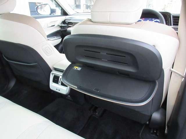 クラウンクロスオーバー Ｇアドバンスド・レザーパッケージ　トヨタセーフティセンス　本革エアーパワーシート　本革ハンドル／ステアリングヒーター　パワーバックドア　純正２１インチアルミ　純正１２．３型ナビ　全方位モニター　ヘッドアップディスプレイ　禁煙車（32枚目）