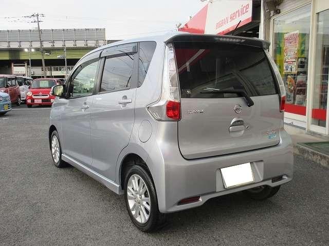 デイズ ハイウェイスターX Vセレクション+セーフティII 禁煙車 走行距離34.050キロ 衝突被害軽減ブレーキ 純正ナビ/フルセグTV/DVD再生/CD録音/Bluetooth/バックモニター 純正フルエアロ/Rスポイラー/アルミ プッシュスタート(3枚目)