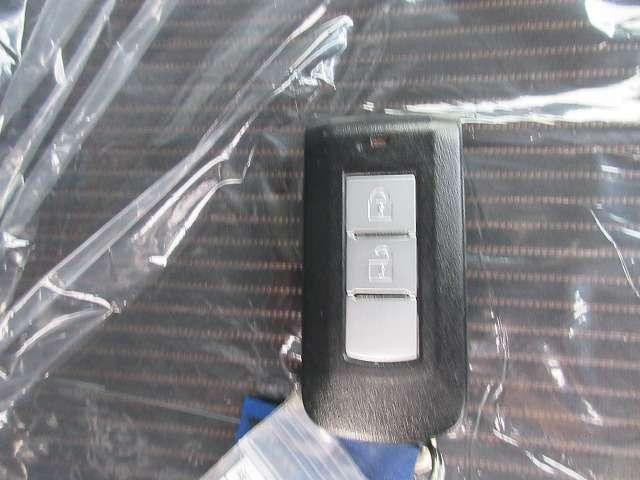 デイズ ハイウェイスターX Vセレクション+セーフティII 禁煙車 走行距離34.050キロ 衝突被害軽減ブレーキ 純正ナビ/フルセグTV/DVD再生/CD録音/Bluetooth/バックモニター 純正フルエアロ/Rスポイラー/アルミ プッシュスタート(25枚目)